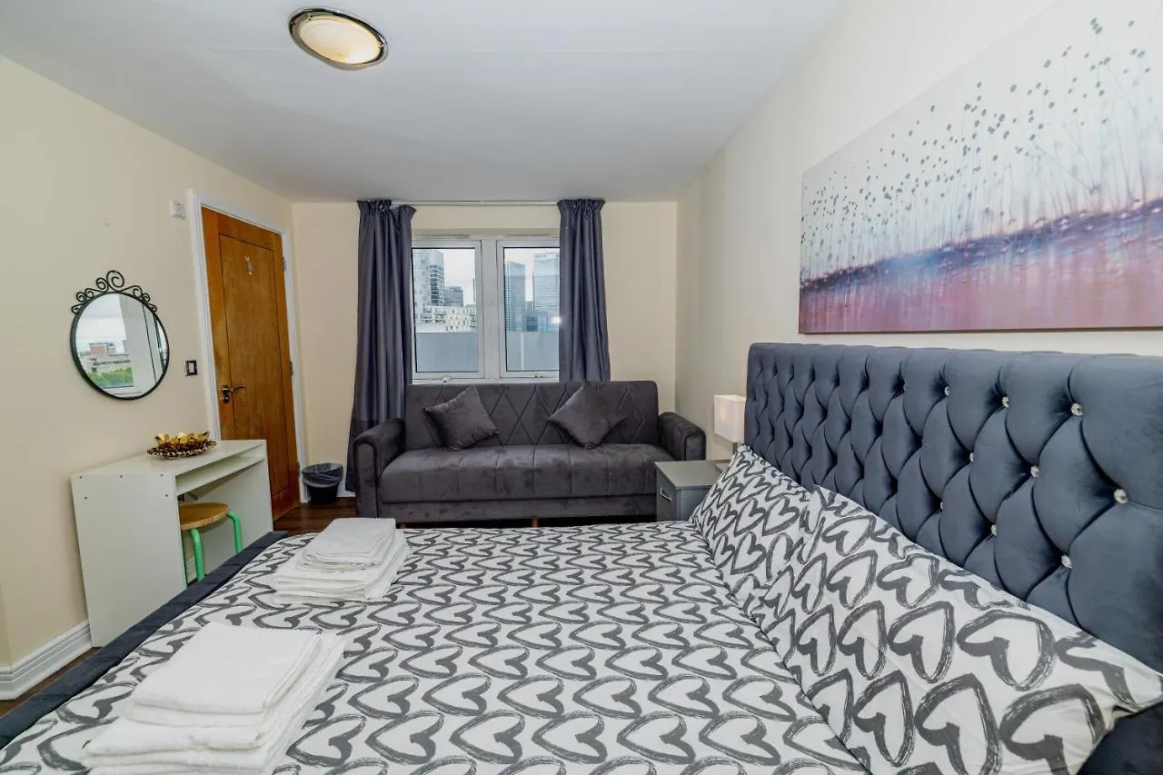 Two Bed Apartment Near Canary Wharf Londres 0*,  Reino Unido